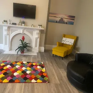 Sev House, Center Homestay