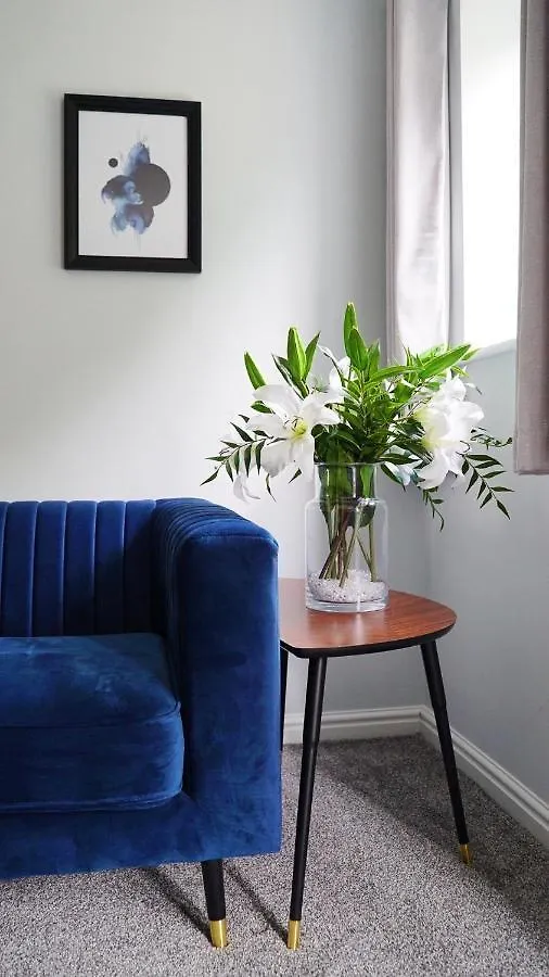 The Pavilion - Stunning, 4 Bedroom House With Free Parking ウェイクフィールド 0*,  イギリス