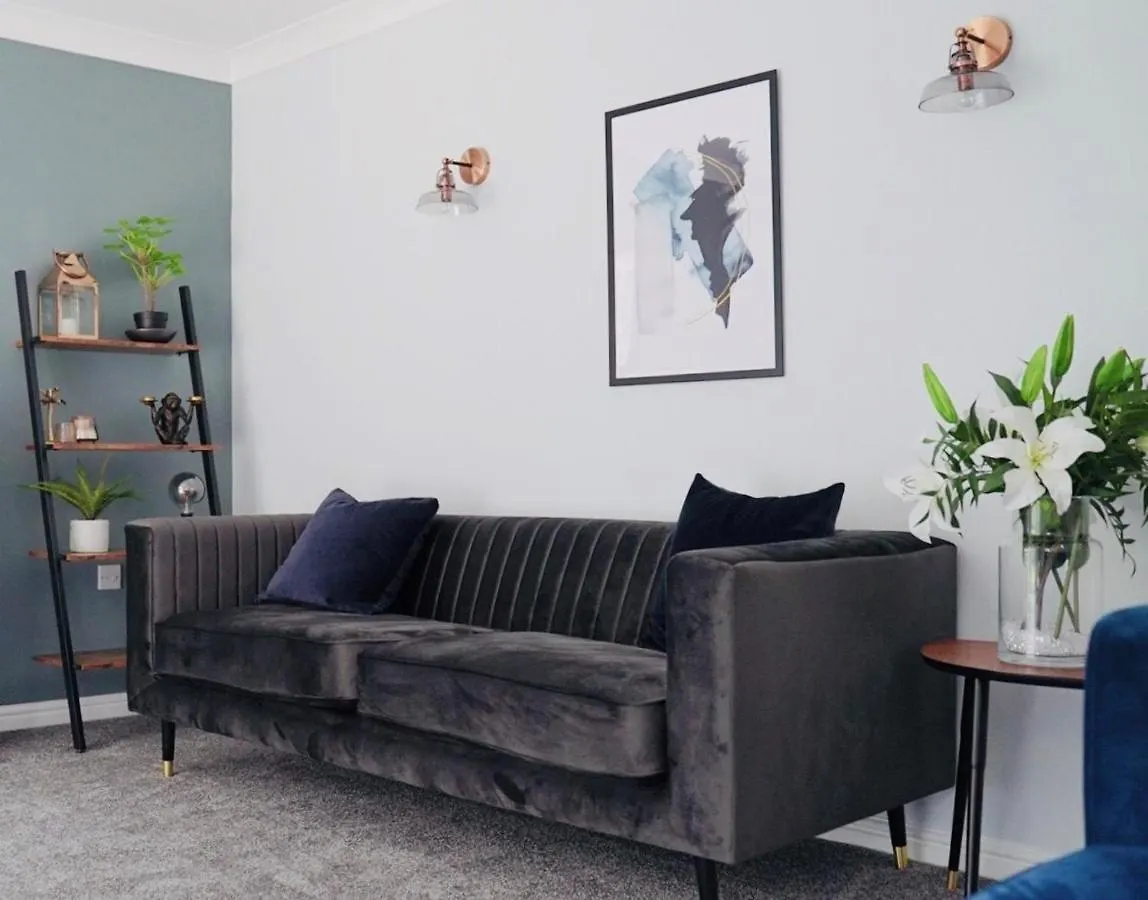 The Pavilion - Stunning, 4 Bedroom House With Free Parking ウェイクフィールド イギリス